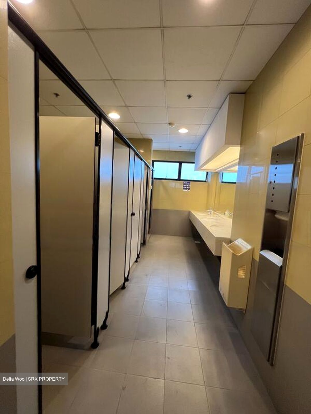 Lorong 8 Toa Payoh (D12), Office #456459081